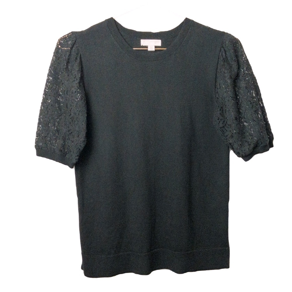 🌸 14th & UNION Crochet Lace Sleeve Shirt